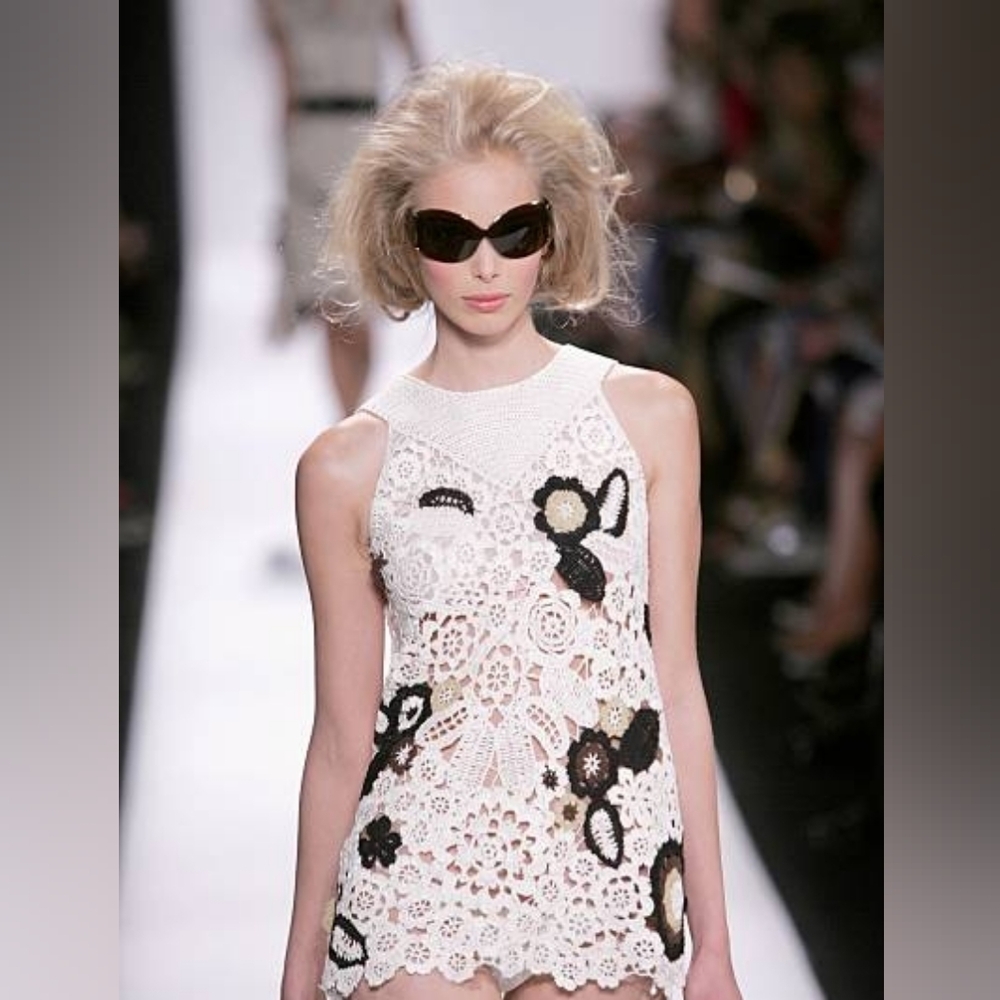 $2450 OSCAR DE LA RENTA IVORY CROCHET SILK RUNWAY MINI DRESS TUNIC US M